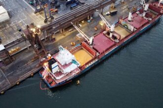 exportacoes-aos-eua-caem-25,5%-em-janeiro,-mas-vendas-a-china-sobem