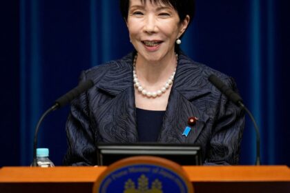 sanae-takaichi-obtem-vitoria-eleitoral-historica-no-japao