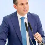 fim-da-escala-6×1-pode-ser-votado-em-maio,-diz-presidente-da-camara