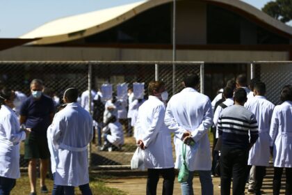 mec-revoga-edital-para-criacao-de-cursos-particulares-de-medicina