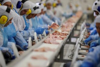 confianca-da-industria-recua-pelo-14o-mes-consecutivo