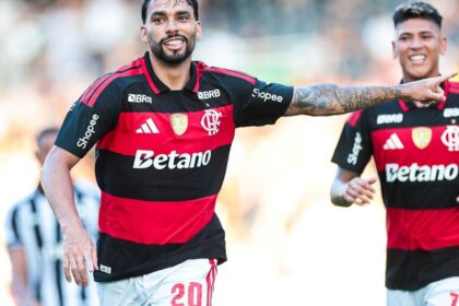 paqueta-desencanta,-flamengo-vence-botafogo-e-vai-a-semi-do-carioca