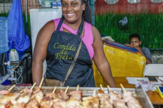 maes-ambulantes-cobram-pontos-de-apoio-para-criancas-no-carnaval