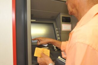 agencias-bancarias-reabrem-nesta-quarta-feira-a-partir-do-meio-dia