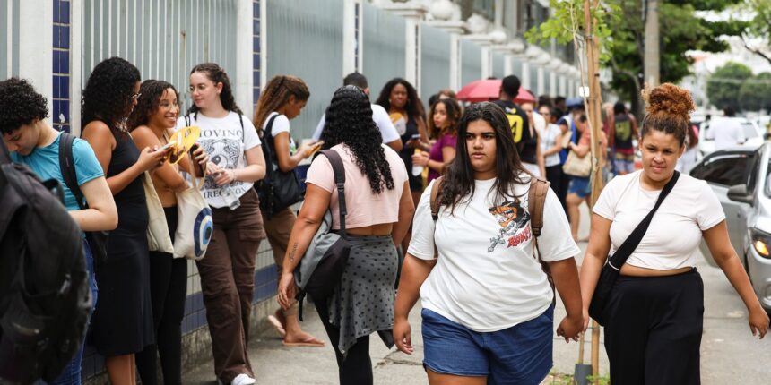 fies:-pre-selecionados-devem-complementar-inscricao-a-partir-de-sexta