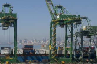 economia-brasileira-cresceu-2,2%-em-2025,-aponta-previa-da-fgv