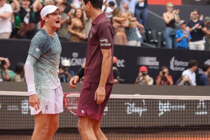 joao-fonseca-e-marcelo-melo-alcancam-final-do-rio-open