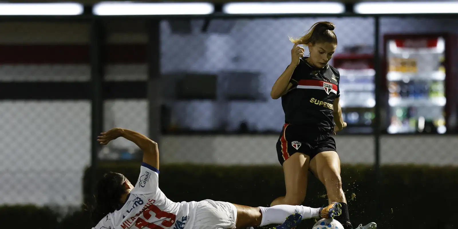ataque-funciona-e-sao-paulo-derrota-bahia-no-brasileiro-feminino