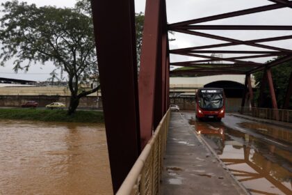 equipes-federais-reforcam-atendimento-a-afetados-por-chuva-em-mg