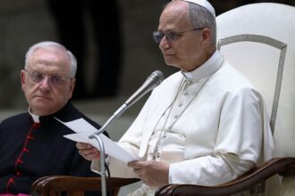 papa-pede-diplomacia-e-fim-da-espiral-de-violencia-no-oriente-medio