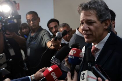 haddad:-conflito-nao-deve-impactar-economia-brasileira-imediatamente