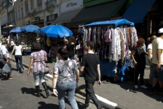 taxa-de-informalidade-cai-no-mercado-de-trabalho,-mostra-ibge