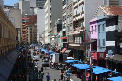 cidade-de-sao-paulo-tem-mais-de-12,6-mil-trabalhadores-ambulantes