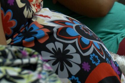 frigorifico-e-obrigado-a-transferir-gravidas-de-setor-apos-abortos