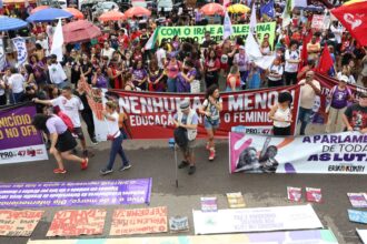 parem-de-nos-matar:-exigem-mulheres-no-8-de-marco-em-brasilia