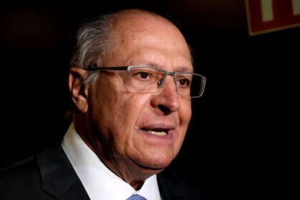 governo-prioriza-abastecimento-e-segurar-preco-do-diesel,-diz-alckmin