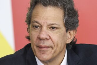 haddad-fara-proposta-aos-estados-para-conter-precos-dos-combustiveis