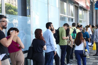 cnu-1:-governo-convoca-1,8-mil-candidatos-para-vagas-remanescentes