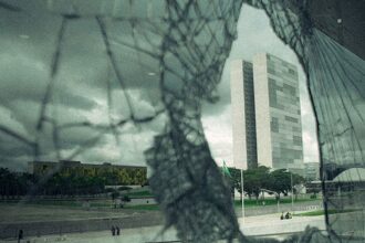 documentarios-de-brasil-e-paraguai-pautam-democracia-no-premio-platino