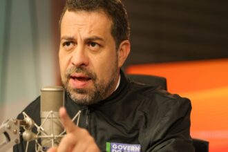 boulos-volta-a-criticar-terrorismo-economico-contra-fim-da-6-por-1
