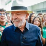 “quem-tinha-que-aumentar-a-taxa-seriamos-nos”,-diz-lula-sobre-eua