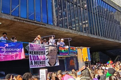 mulheres-lesbicas-e-bissexuais-fazem-caminhada-em-sp-contra-violencia