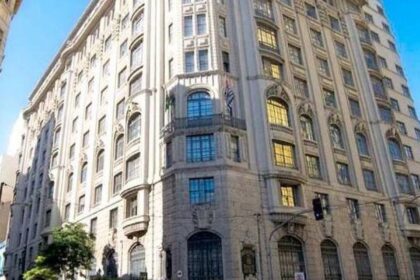 infiltrados:-operacao-prende-policiais-e-ex-estagiario-do-mp-sp