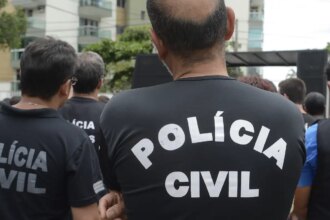 deputado-do-rio-e-alvo-de-operacao-por-suspeita-de-vinculo-com-faccao