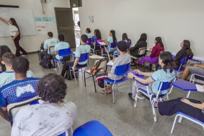 aulas-serao-suspensas-no-df-nas-sextas-feiras-antes-das-eleicoes